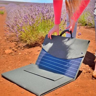 پانل های خورشیدی با کارایی بالا قابل تاشو ضد آب 21W 40W 60W 80W 120W 200W